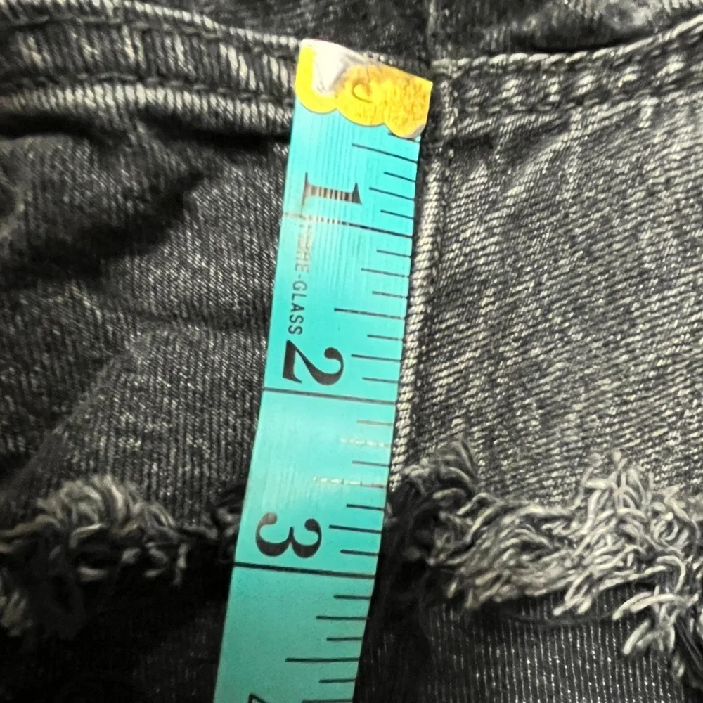 Levi's 501 High Rise Distressed Jean Shorts - Size 27 - Picture 7 of 13